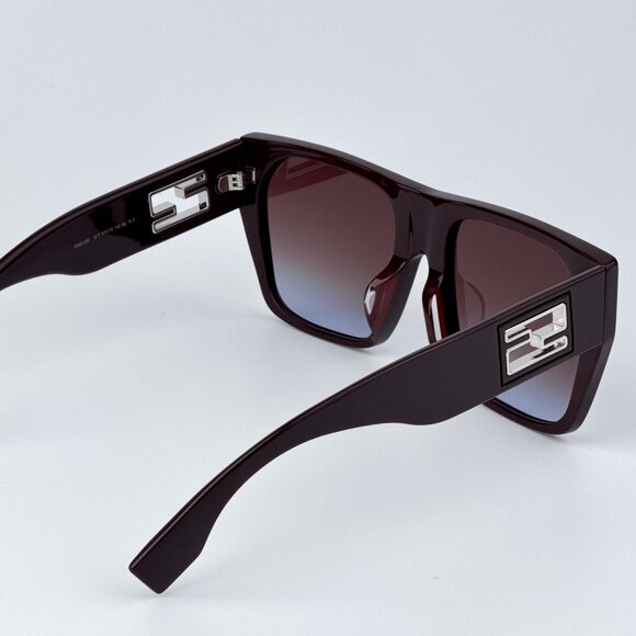 Fendi BAGUETTE FE40124F 81T  Women BRAND NEW Sunglasses Square Matte Brown
